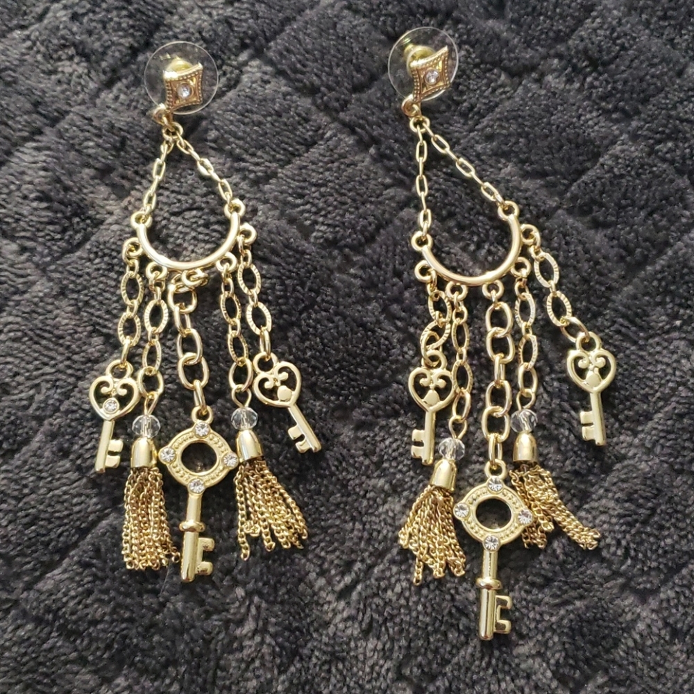 Key earrings 🗝🗝